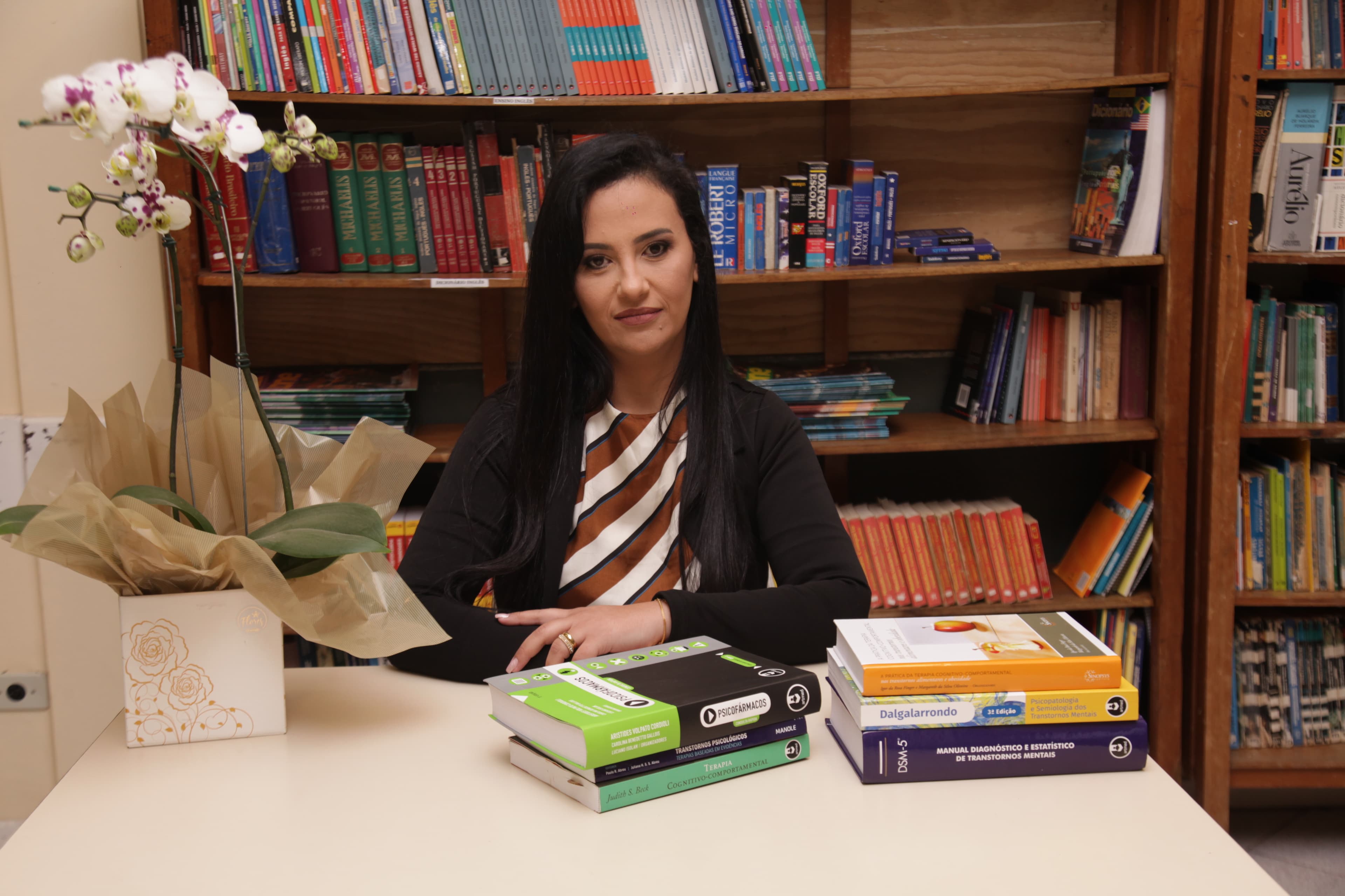 Psicóloga Juliane Duarte especialista em Neuropsicologia Clínica